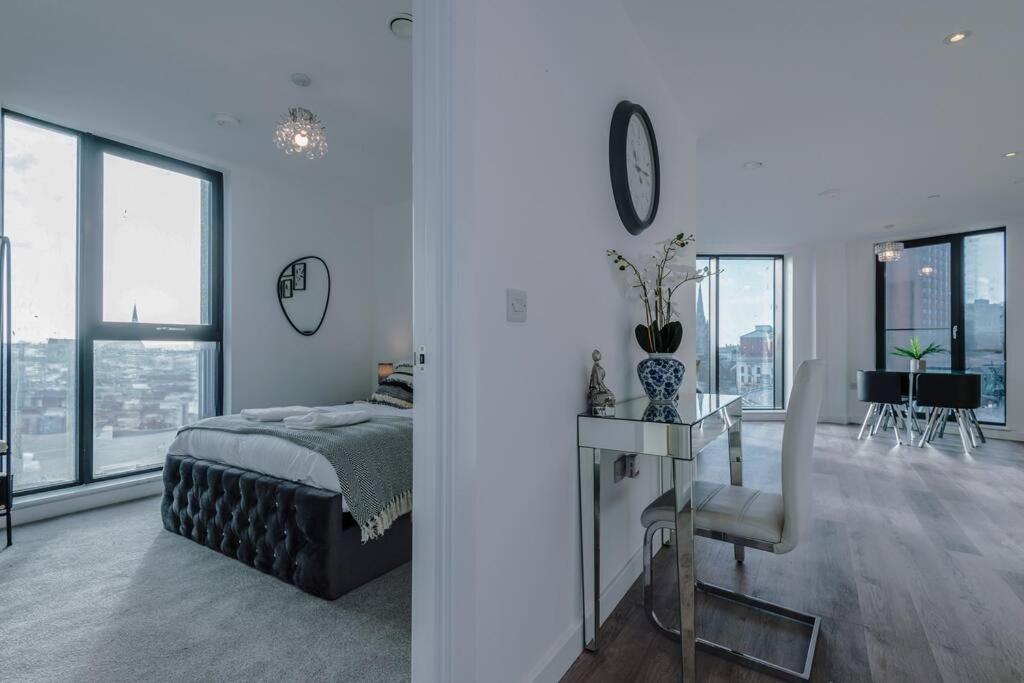 Stunning 2-Bed Premium Apartment - Free Wi-Fi Preston  Exterior foto